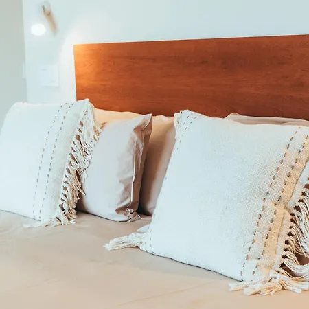 Sal Marina Deluxe Lajares