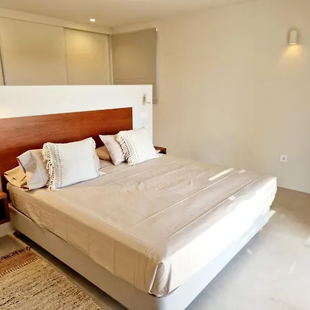 Sal Marina Deluxe Lajares