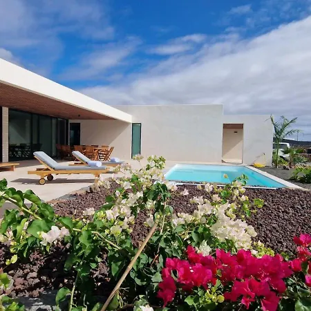 Sal Marina Deluxe * Lajares