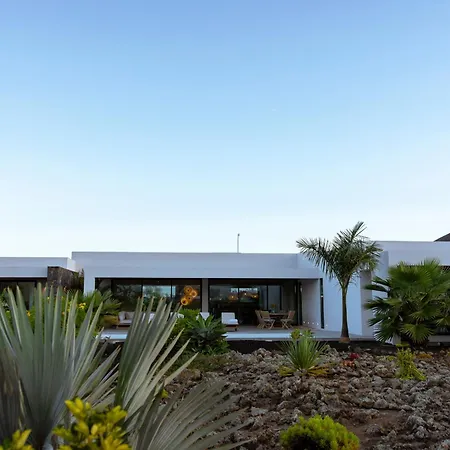 Sal Marina Deluxe Lajares