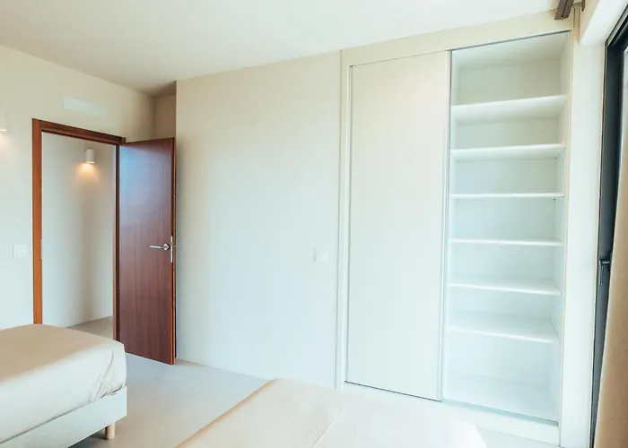 Sal Marina Deluxe * لاجاريس